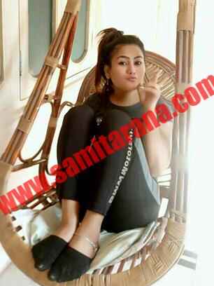 Riya Aerocity Escorts